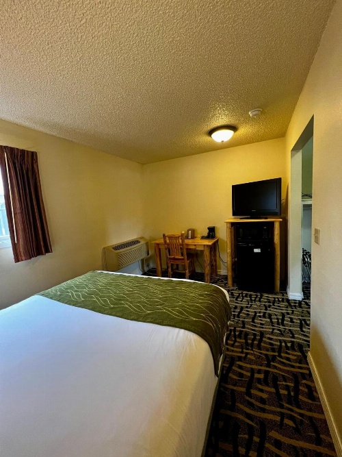 Cody Legacy Inn & Suites image 2